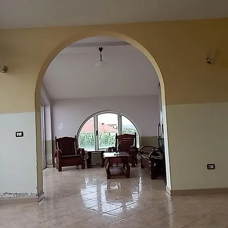 For Rent Durres וילה *