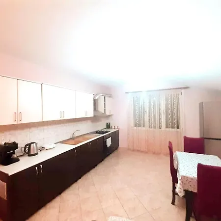 וילה For Rent Durres